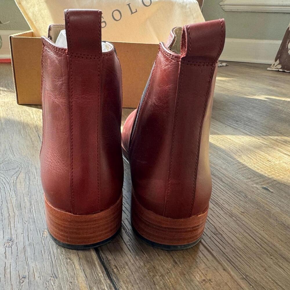 Nisolo Chelsea Boot in Color Brandy sz 9.5 EUC - Picture 4 of 6